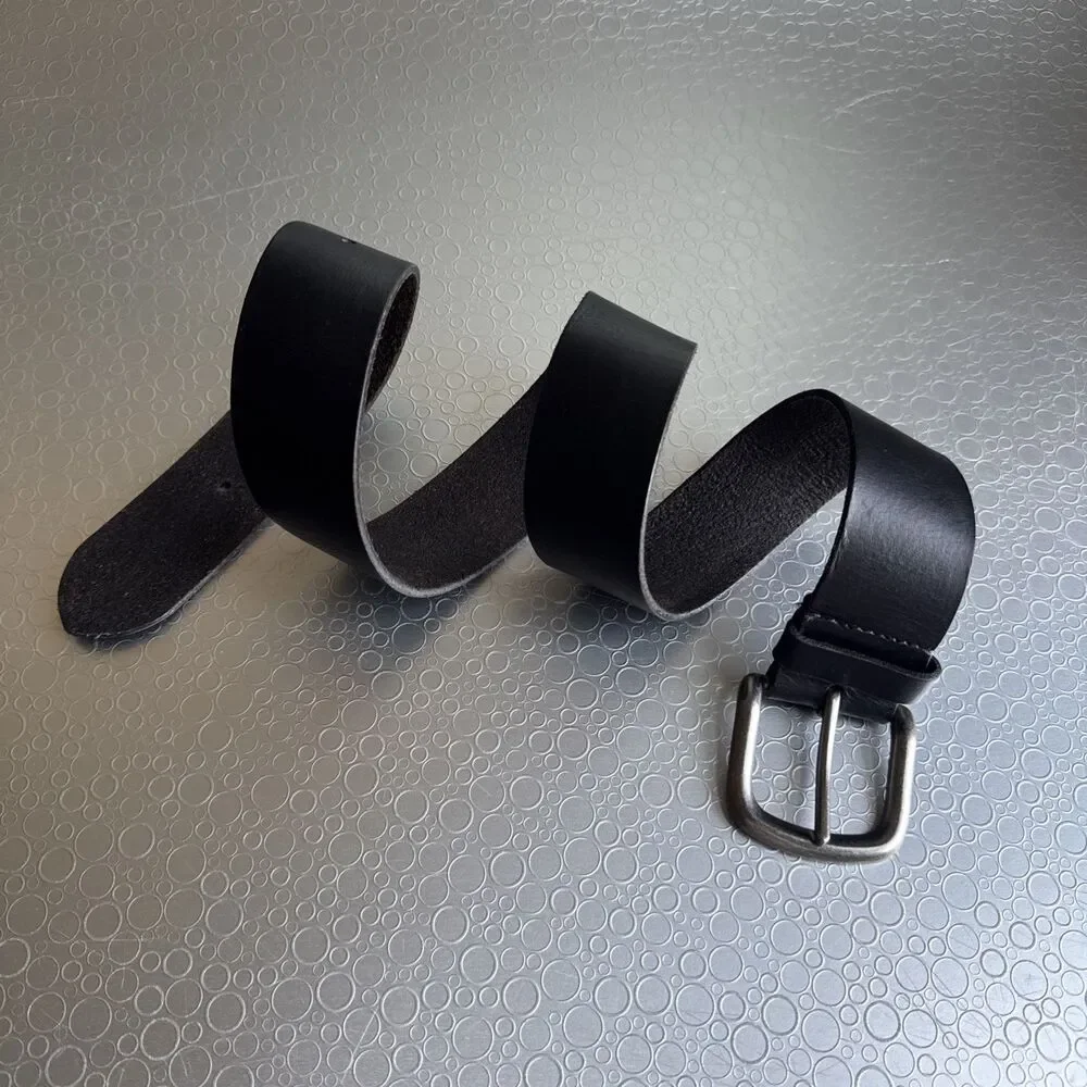 American Eagle Mens Leather Belt Black Espresso XS X-Small 32 Classic Minimalist